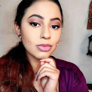 Meet your Posher, Lucia